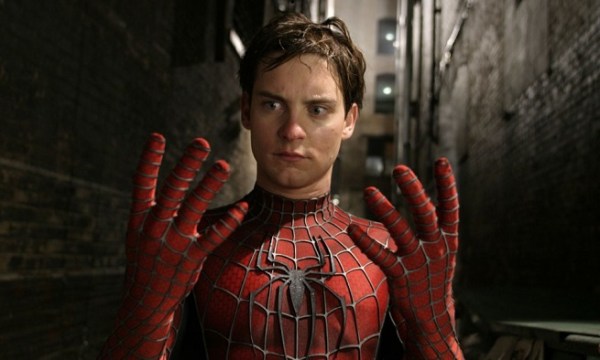 tobey-maguire-as-spider-man-in-spider-man-2-66-960x639-115424