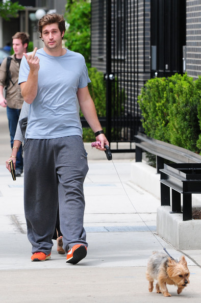 jay-cutler-finger-2012