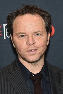 MV5BMTczOTU3NzY2NV5BMl5BanBnXkFtZTgwMjg3NDUzMDI@._V1_UY317_CR131,0,214,317_AL_